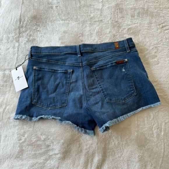 7 For All Mankind Cut Off Denim Shorts 32 in Ocean Mist Raw Hem - Picture 4 of 9